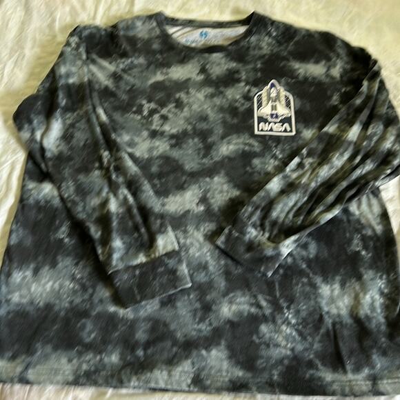 Hyper Space NASA men’s L long sleeved tee. Graphics on both sides. - Picture 1 of 6